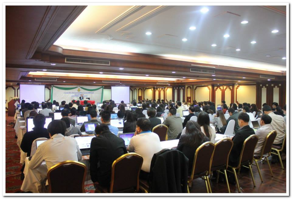 ภาพบรรยากาศการอบรมครูเคมีและฟิสิกส์ใช้งาน Yenka Simulation ครั้งที่ 36