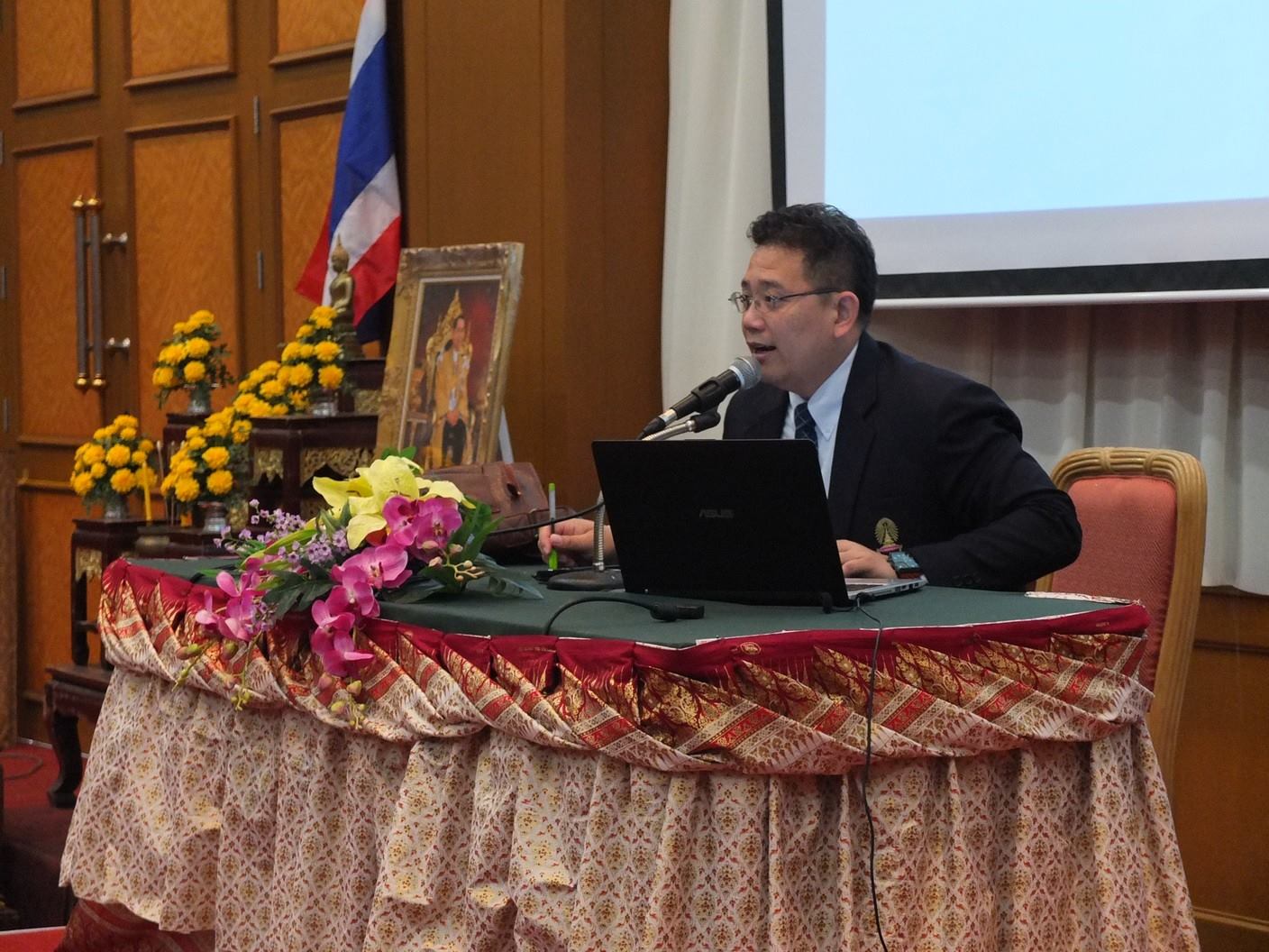 ภาพบรรยากาศการอบรมครูเคมีและฟิสิกส์ใช้งาน Yenka Simulation ครั้งที่ 29